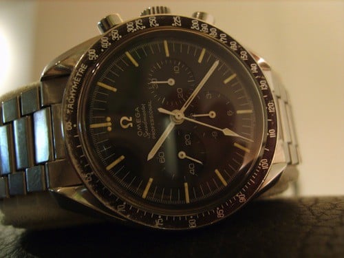 Speedy Tuesday – Speedmaster Professional 105.012 With Serial Number 2400xxxx