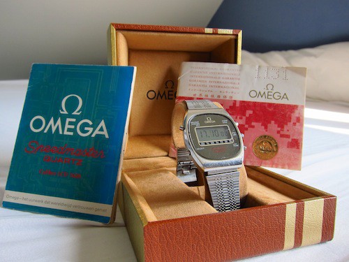 Speedy Tuesday – Omega Speedmaster QUARTZ LCD