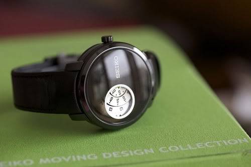 Give-away Over At Monochrome: Win A Seiko Discus Burger!