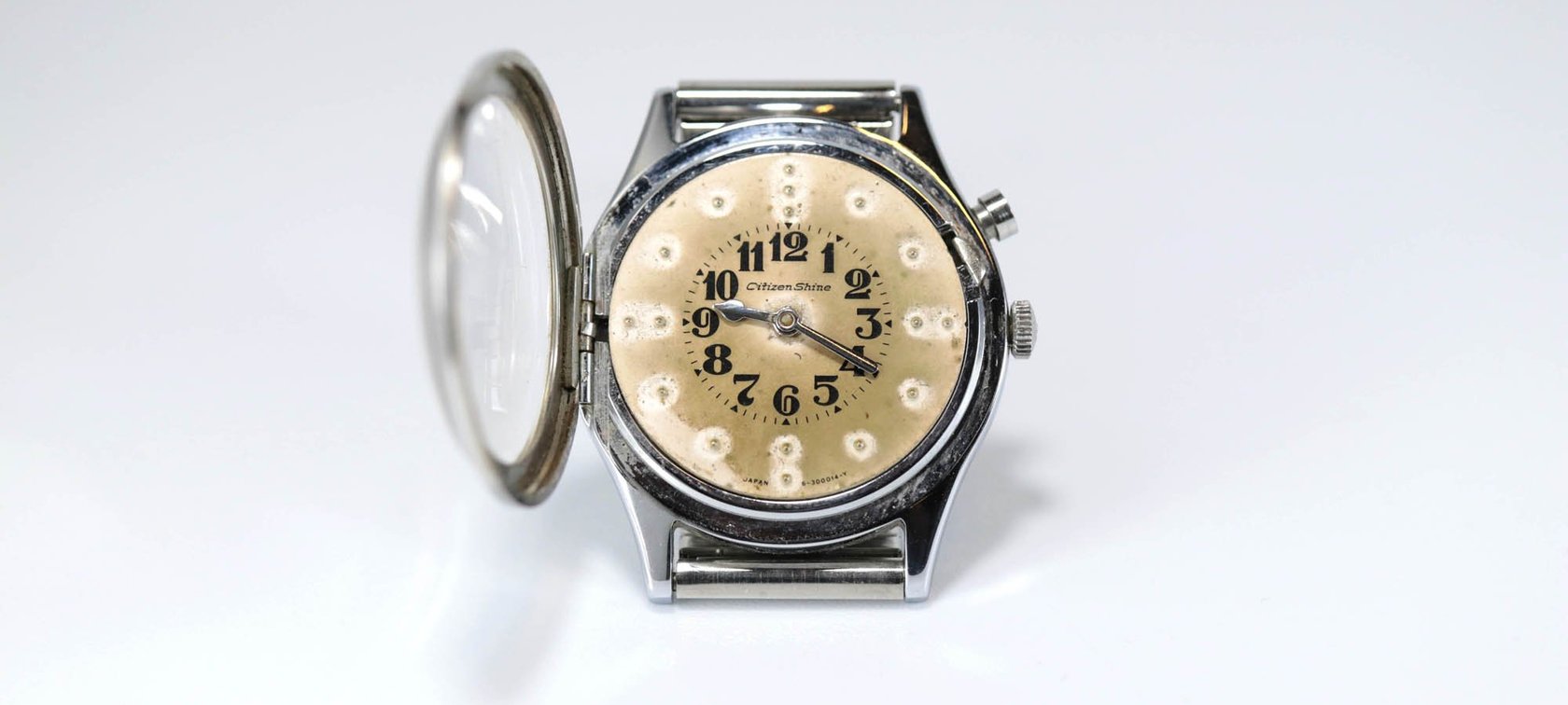 A Blind Spot for a Braille Watch Citizen Shine