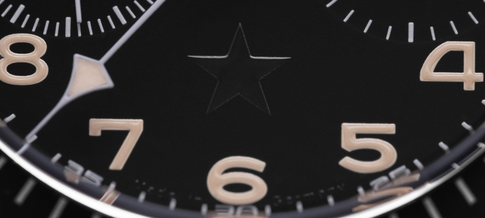 Sold Out In Two Hours: Sinn x The Rake & Revolution 155 Bundeswehr “Dark Star”