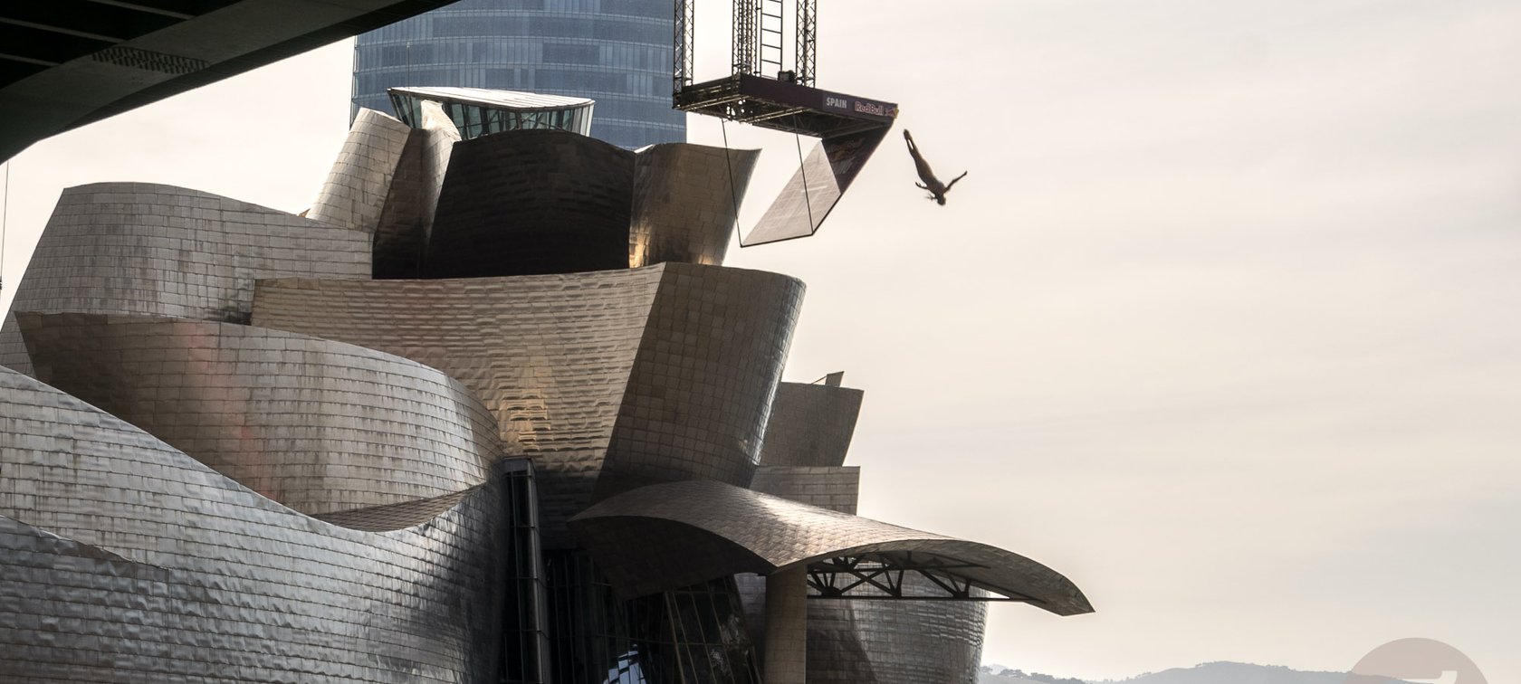 Red Bull Cliff Diving in Bilbao with Mido