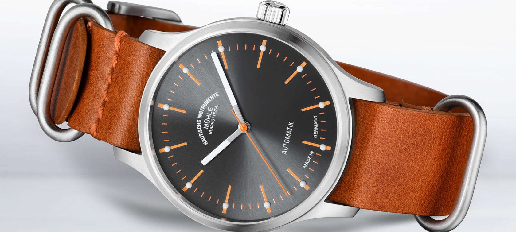 Mühle-Glashutte Panova Grau 1