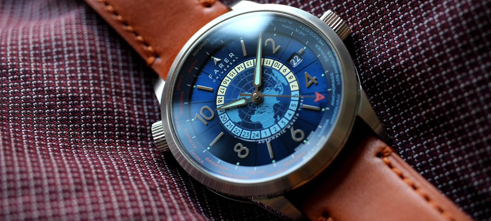 Hands-On With Farer Aldrich World Timer