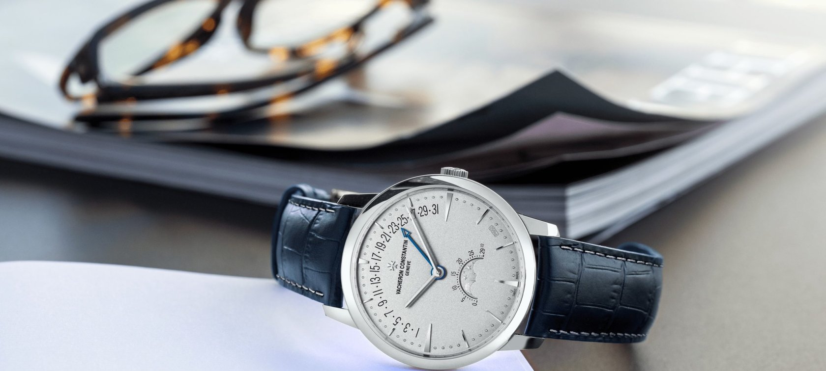 Vacheron Constantin Patrimony moon phase and retrograde date - Collection Excellence Platine