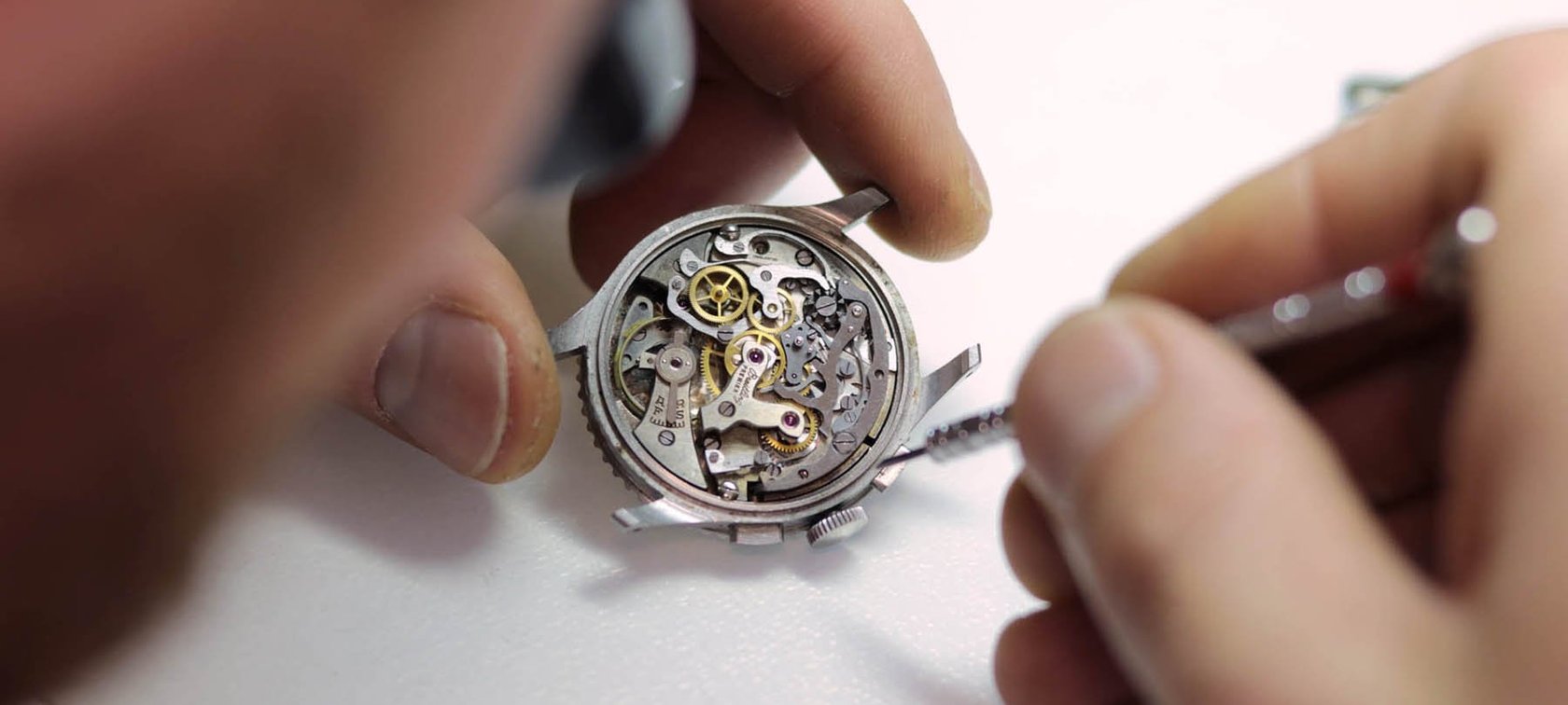 watchmaker_sinal_gallet service your watch