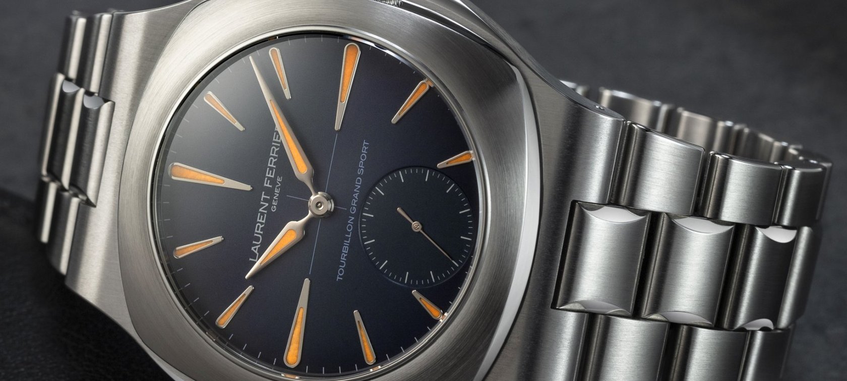 Laurent-Ferrier-Grand-Sport-Tourbillon-Steel-Bracelet-watch