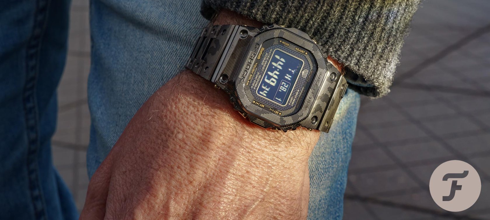 G-Shock Square Premium