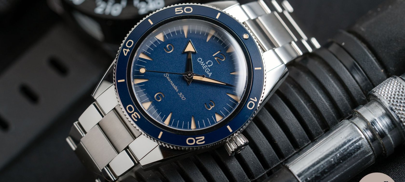 Buying Comparison: Omega Seamaster 300 Vs. Panerai Submersible Azzurro