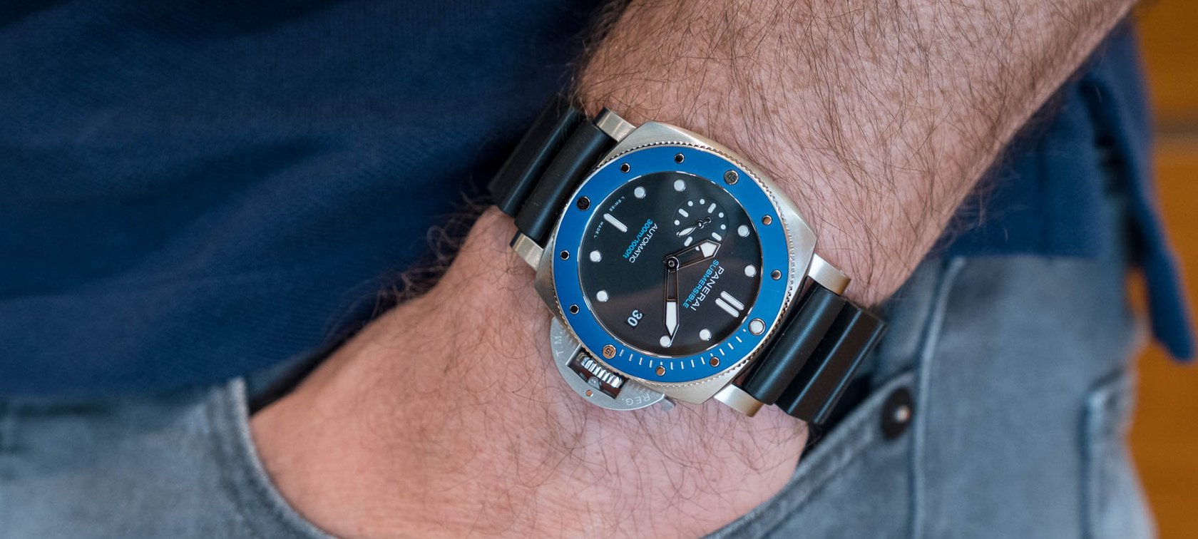 Hands-on: The Panerai Submersible PAM01209 Azzurro Dive Watch