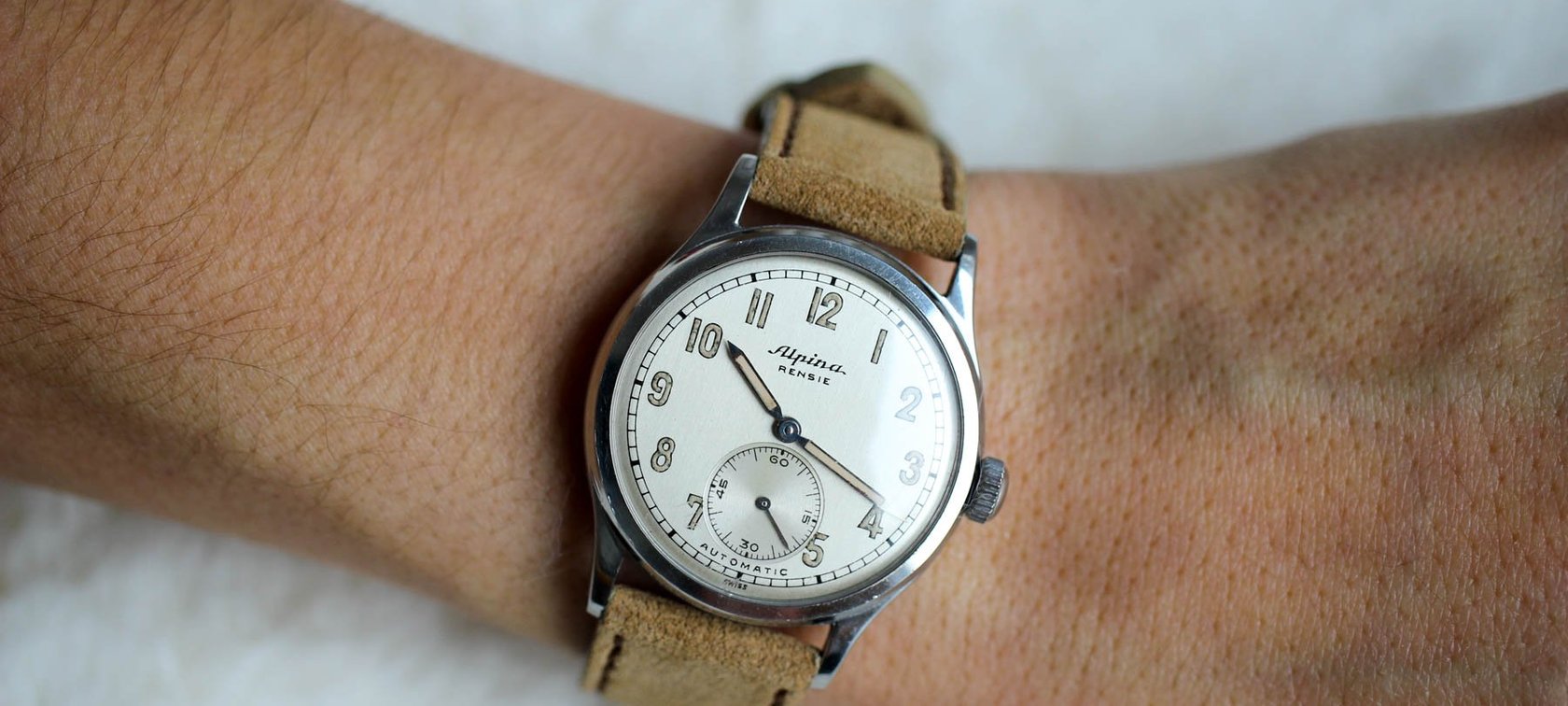 Alpina-Rensie-Bumper-Movement-Wristshot