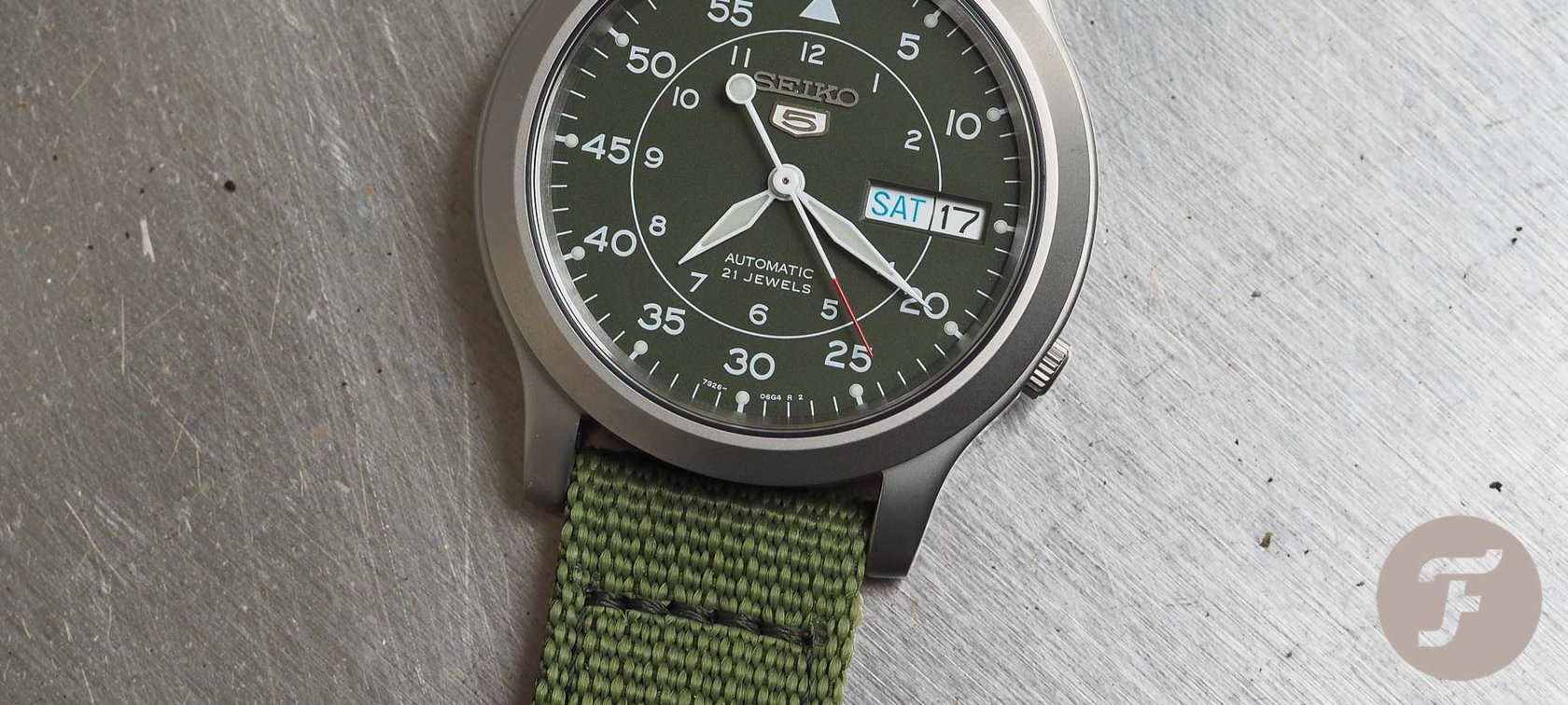 Seiko 5 SNK805 Watch 2
