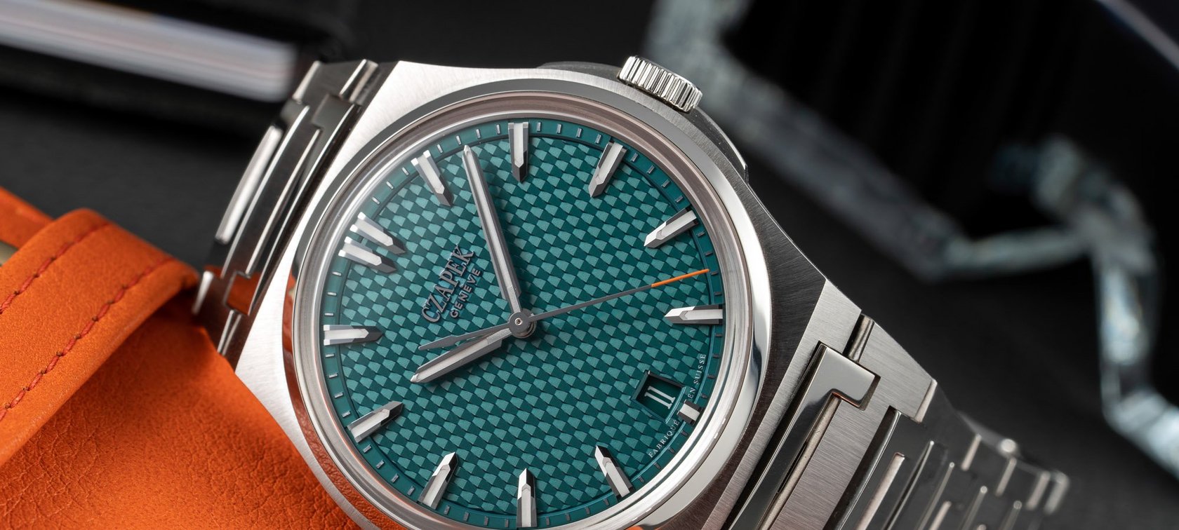 A Year On The Wrist: The Fratello × Czapek Antarctique Passage De Drake Viridian Green