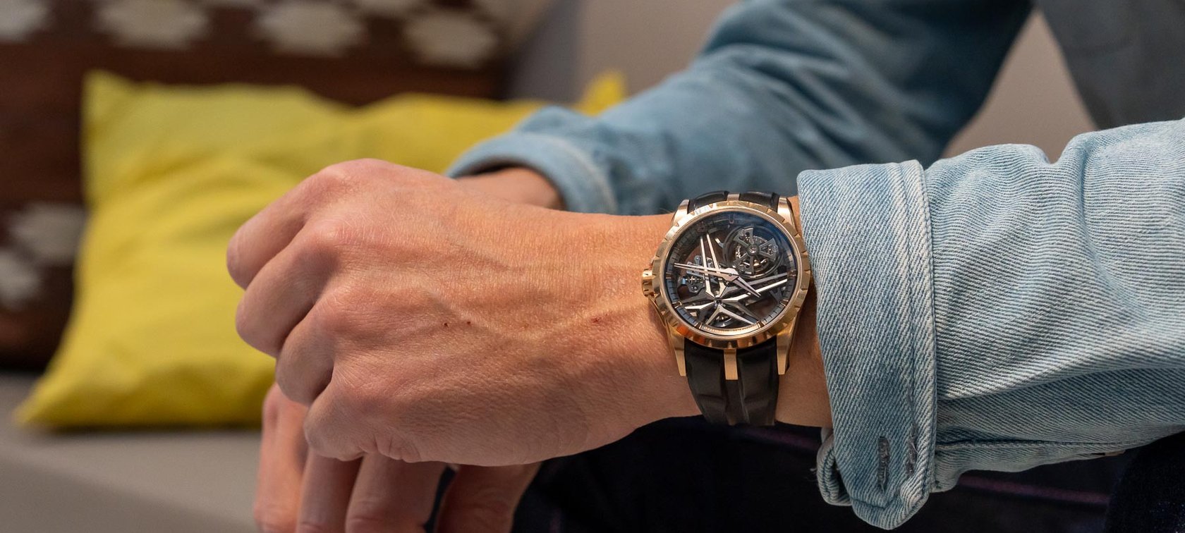 Roger Dubuis Excalibur Eon Gold