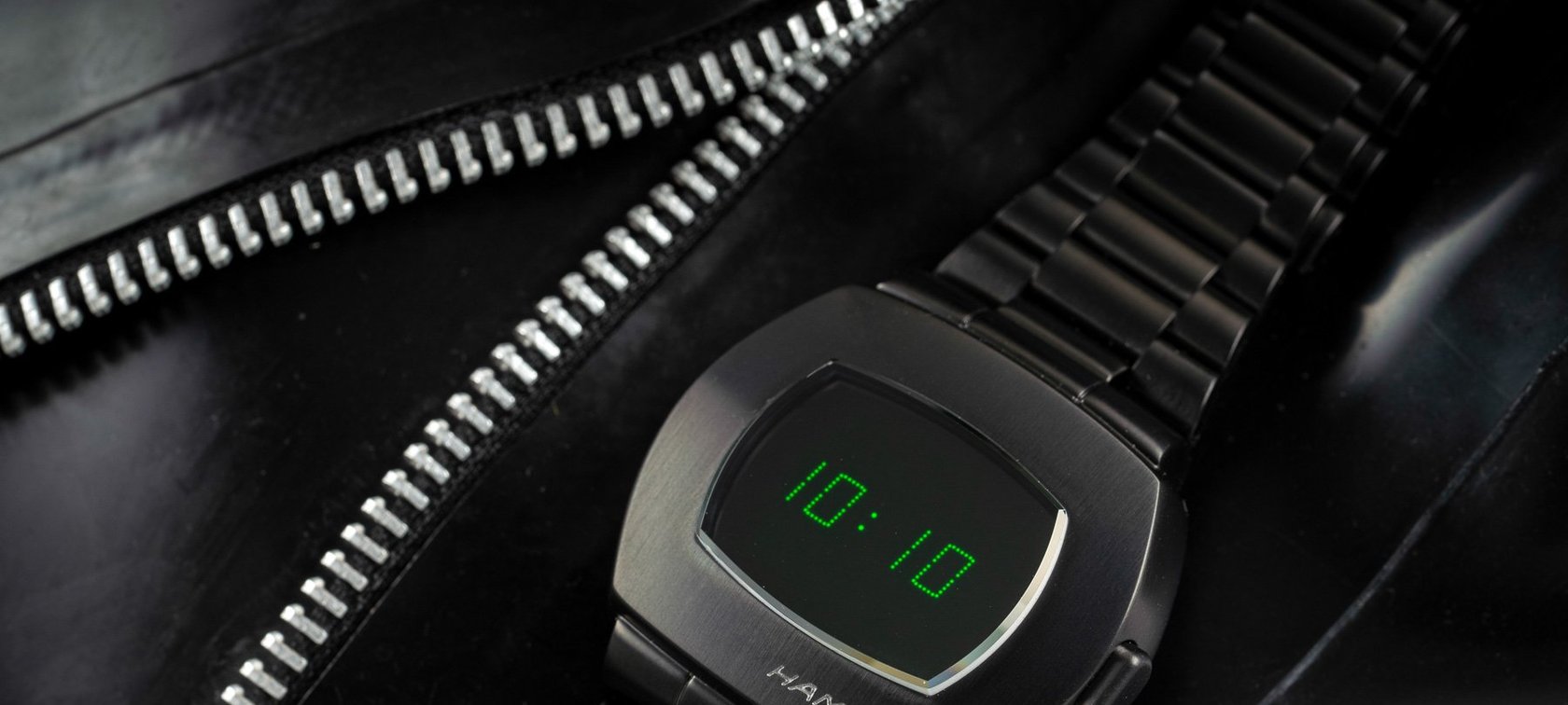 Break Out Your Black Ankle-Length Trench Coat And Sunglasses: The Hamilton PSR MTX Limited Edition for The Matrix Resurrections Is Here!