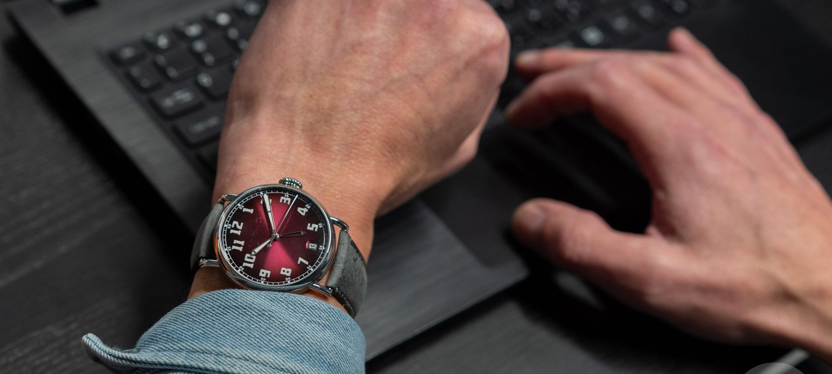 H. Moser Cie Heritage Dual Time 8809-1200.009