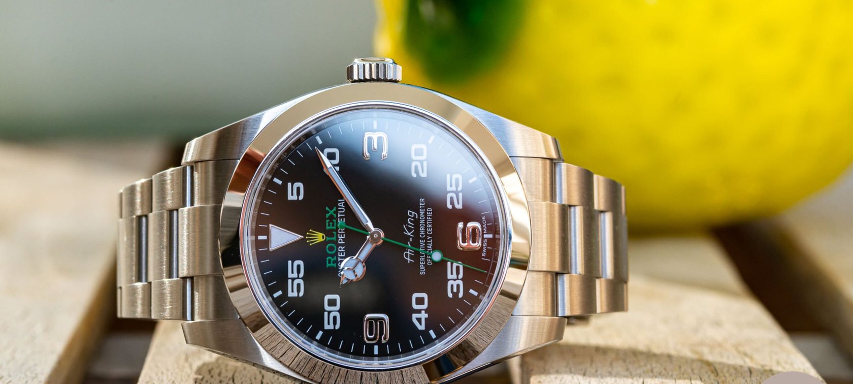 The circle of watch life