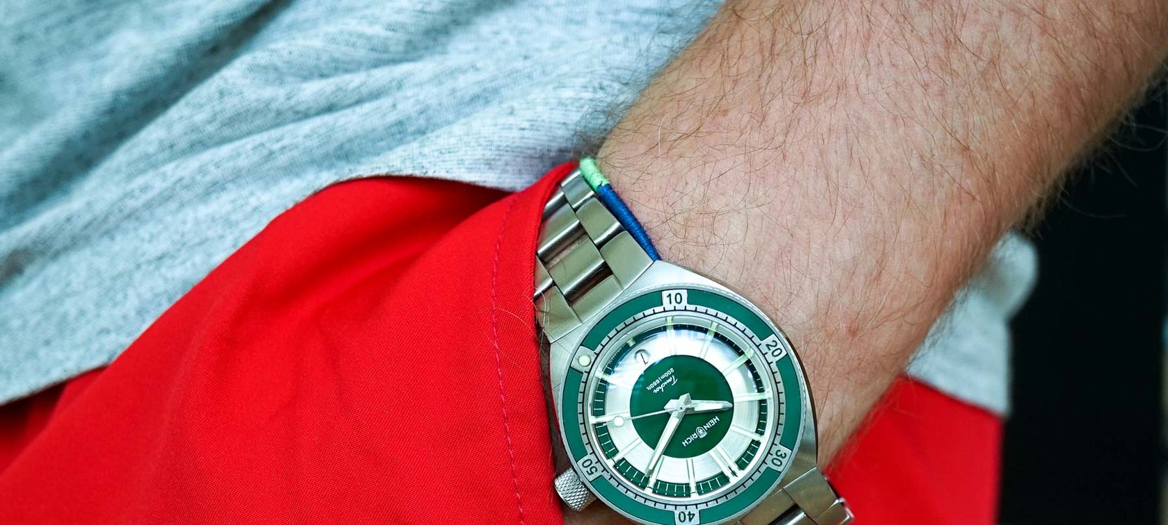 Hands-On Review: The Heinrich Taucher 2 — A Dive Watch From A One-Man-Microbrand