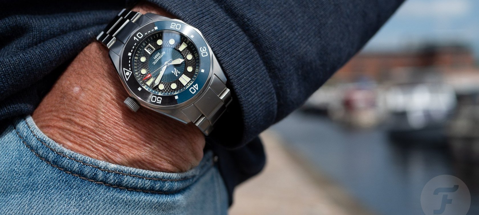 Hands-On With The Horon Ocean Hunter Dive Watch