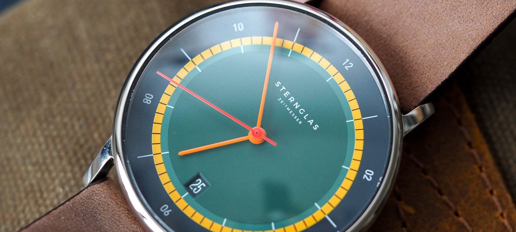 Sternglas-Naos-Automatic-Multicolored-Watch