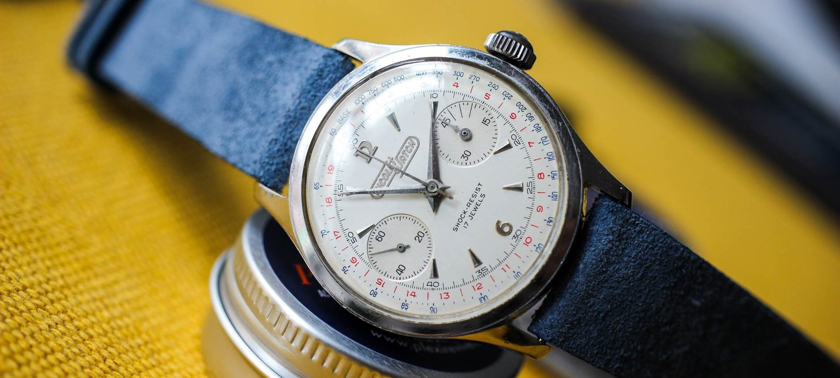 Nicolet no-pusher chronograph
