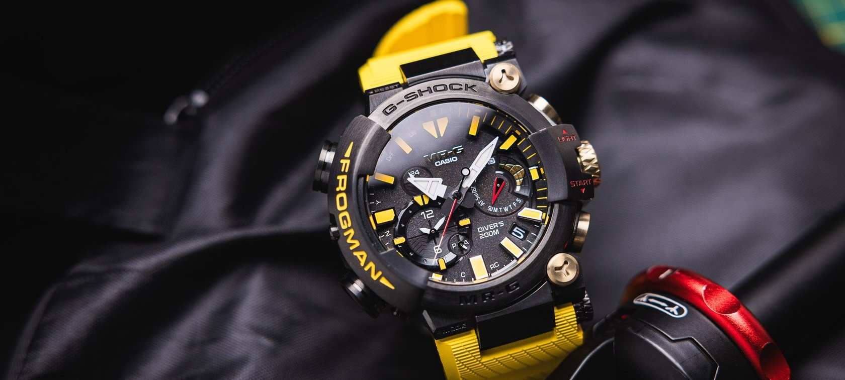 Hands-On With The Impressive Casio G-Shock MRG-BF1000E-1A9 ‘Frogman’ Limited Edition