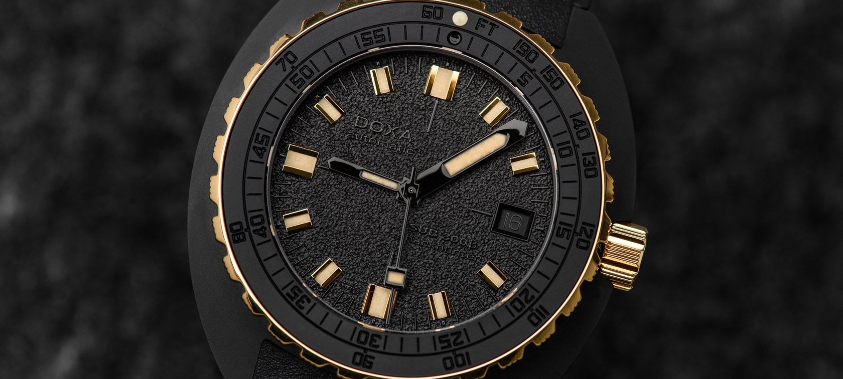 Doxa Introduces The Stealthy And Super Chic Sub 300β Sharkhunter