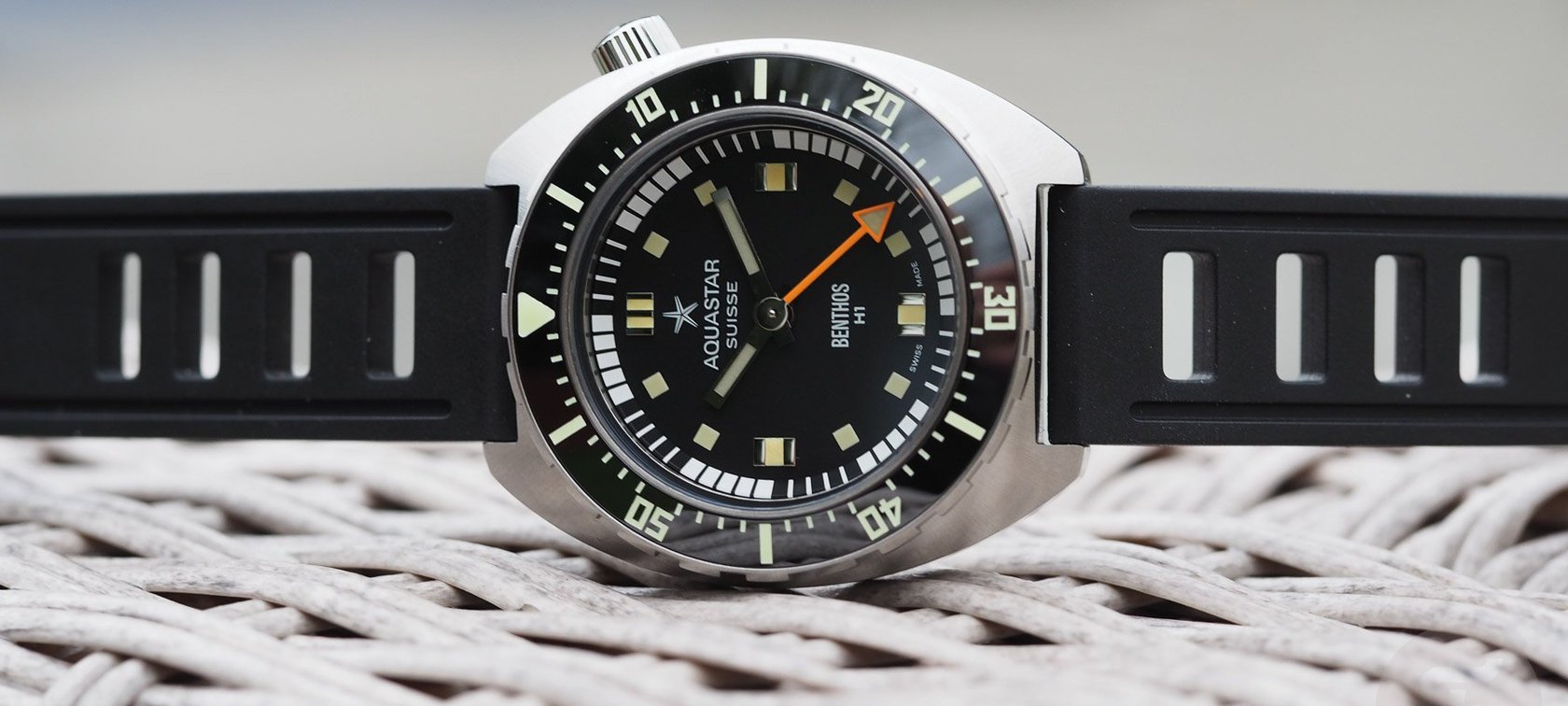 Aquastar Benthos H1 banner