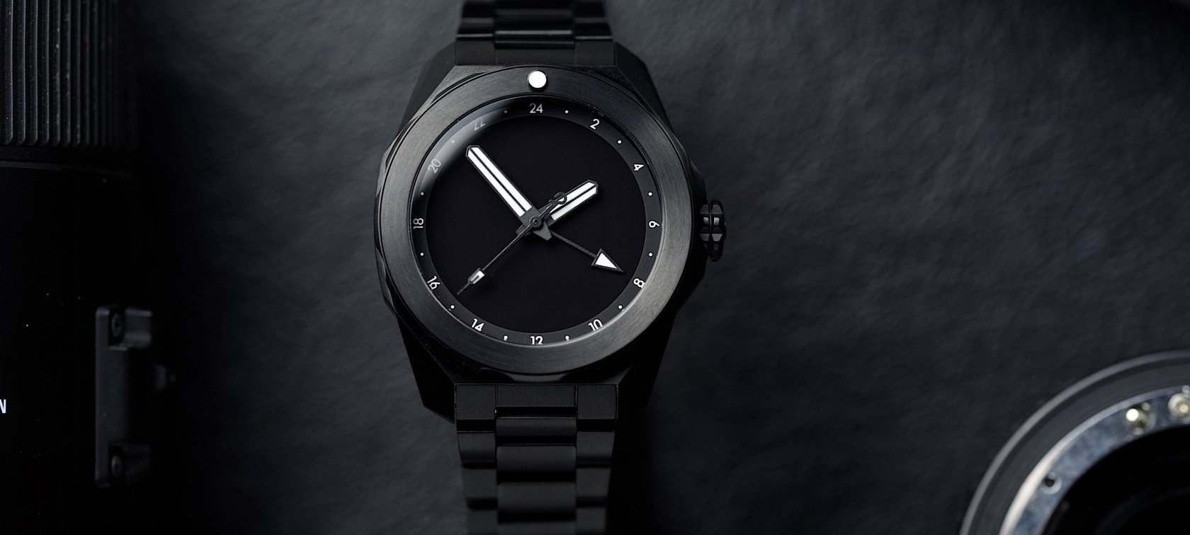Hands-On With The Boldr Odyssey Black Dragonfish