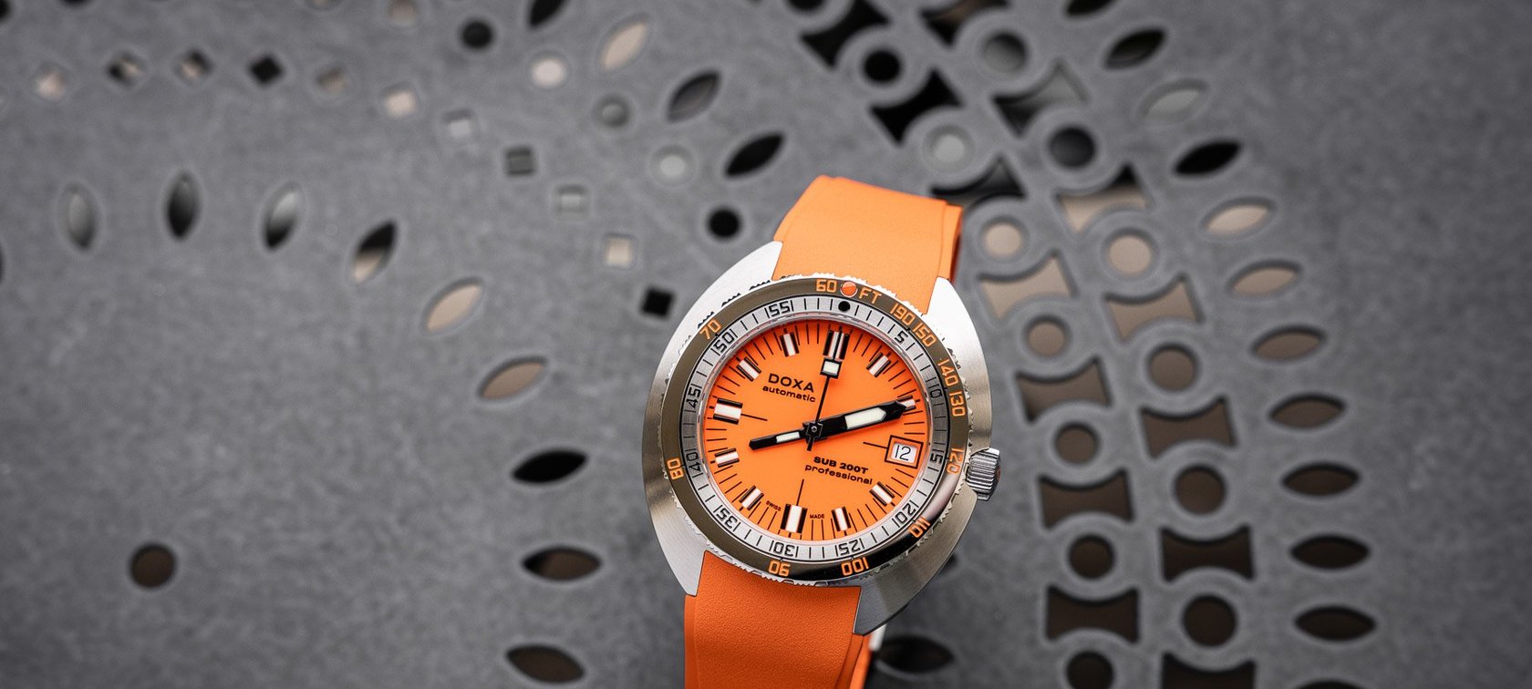 Sunday Morning Showdown: Doxa Sub 200T Vs. Aquastar Model 60