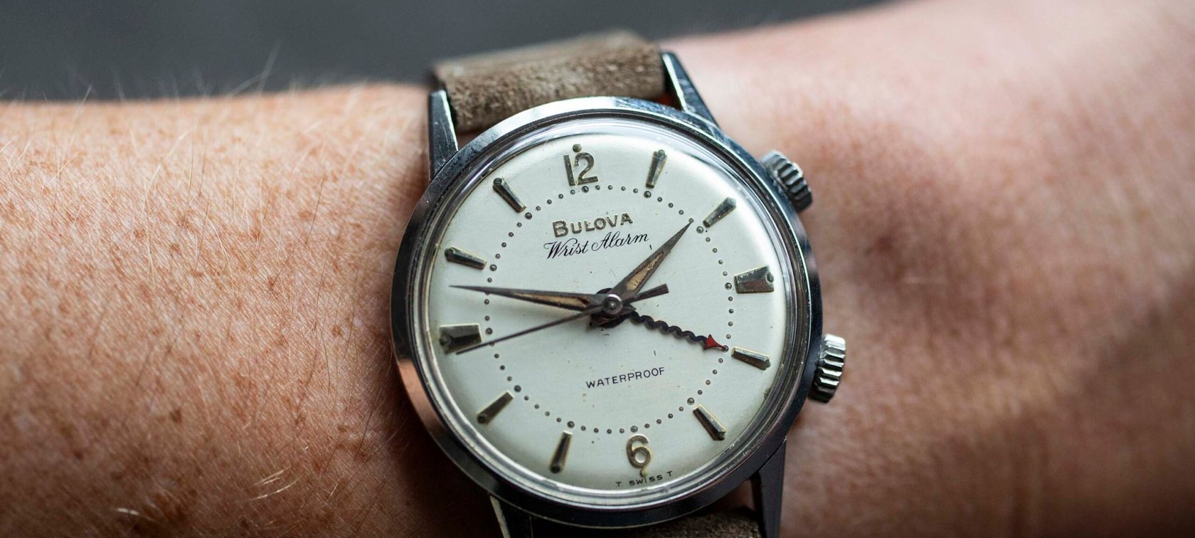 Bulova Wrist Alarm wrist shot header image