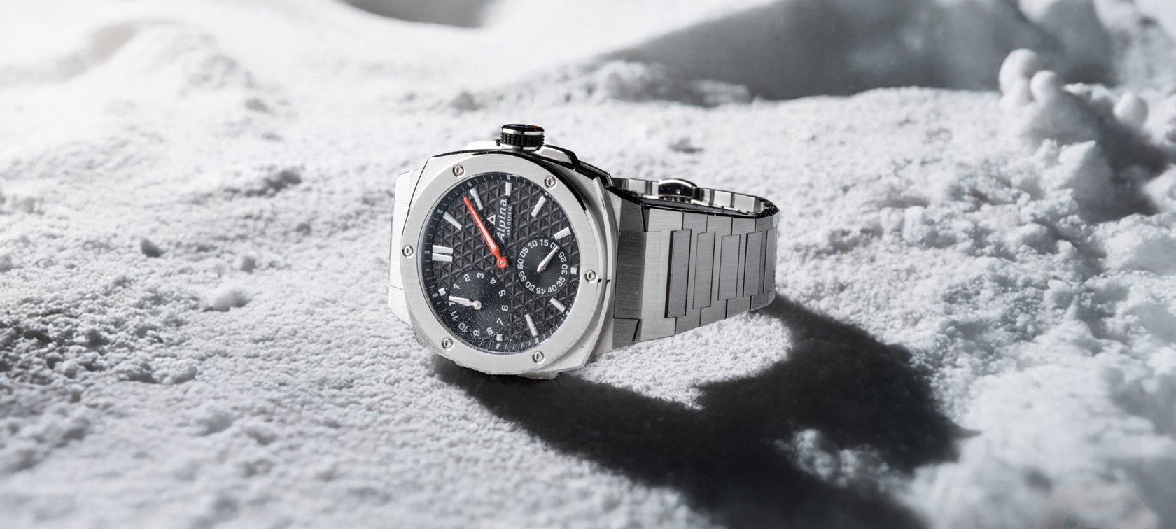 Alpina × Fratello Alpiner Extreme Regulator header image