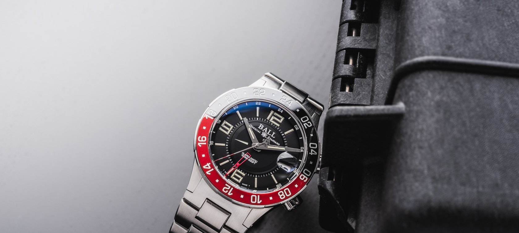 Ball Roadmaster M Model A next to Peli case