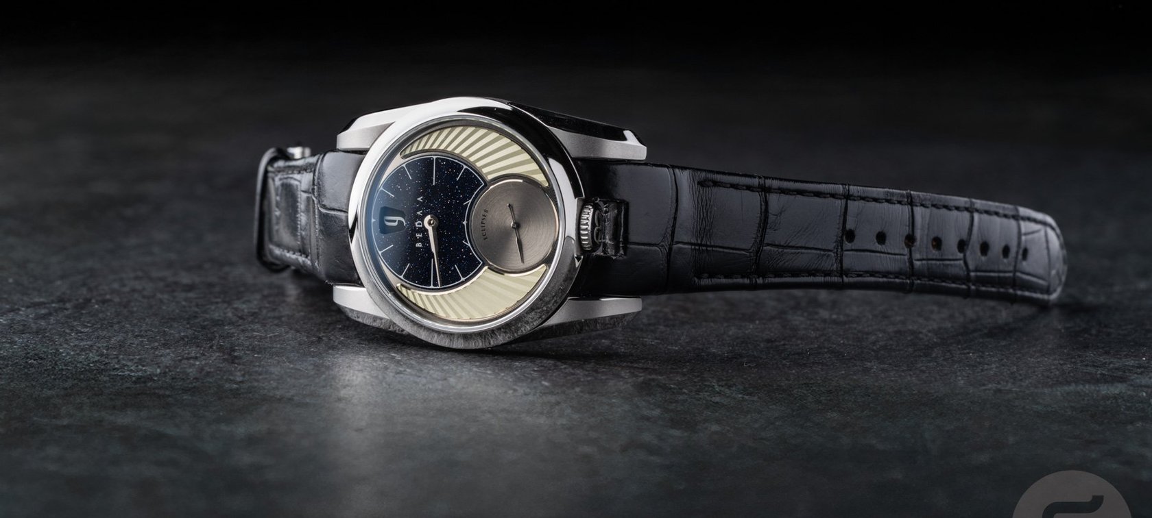 Beda’a Eclipse II crown up