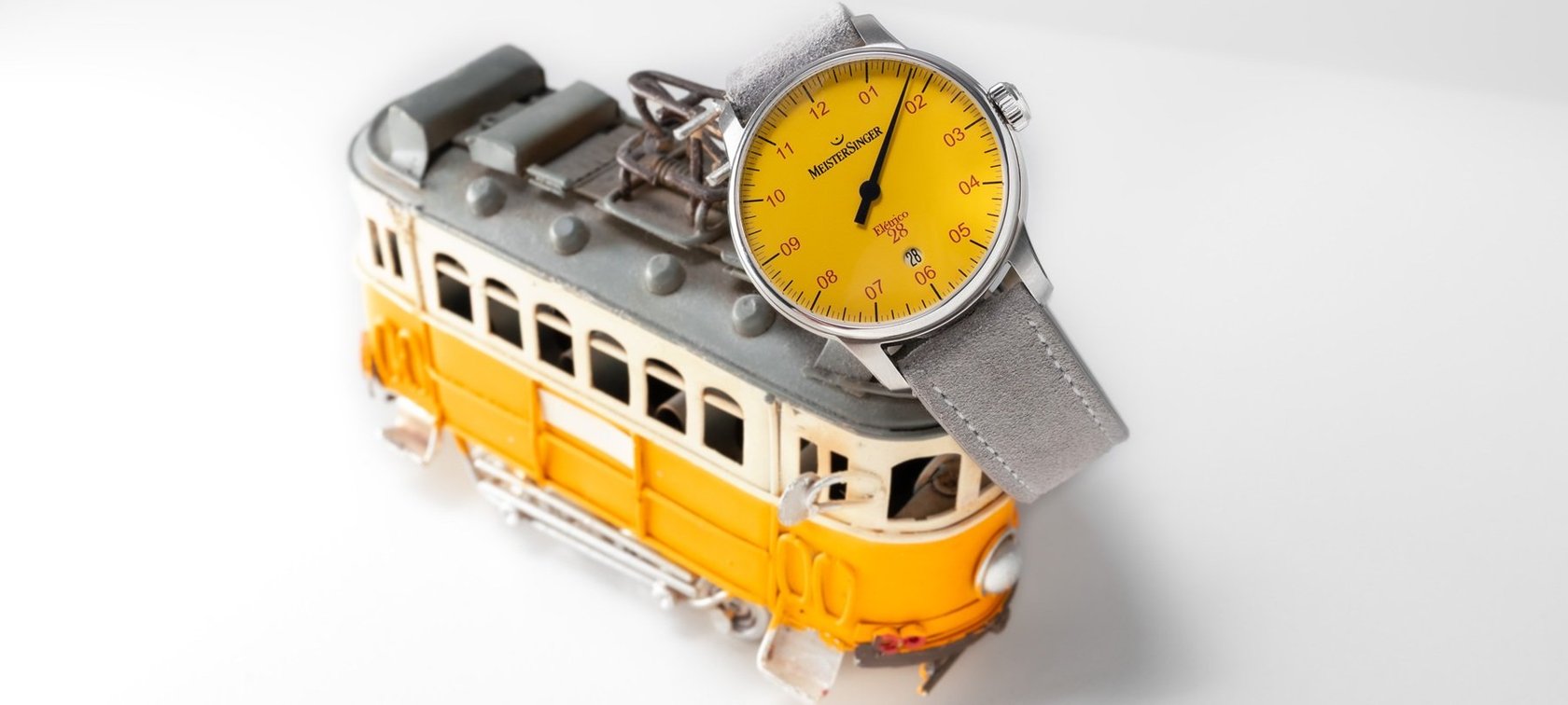 MeisterSinger × Farreira Marques Edition Elétrico 28 on tram model