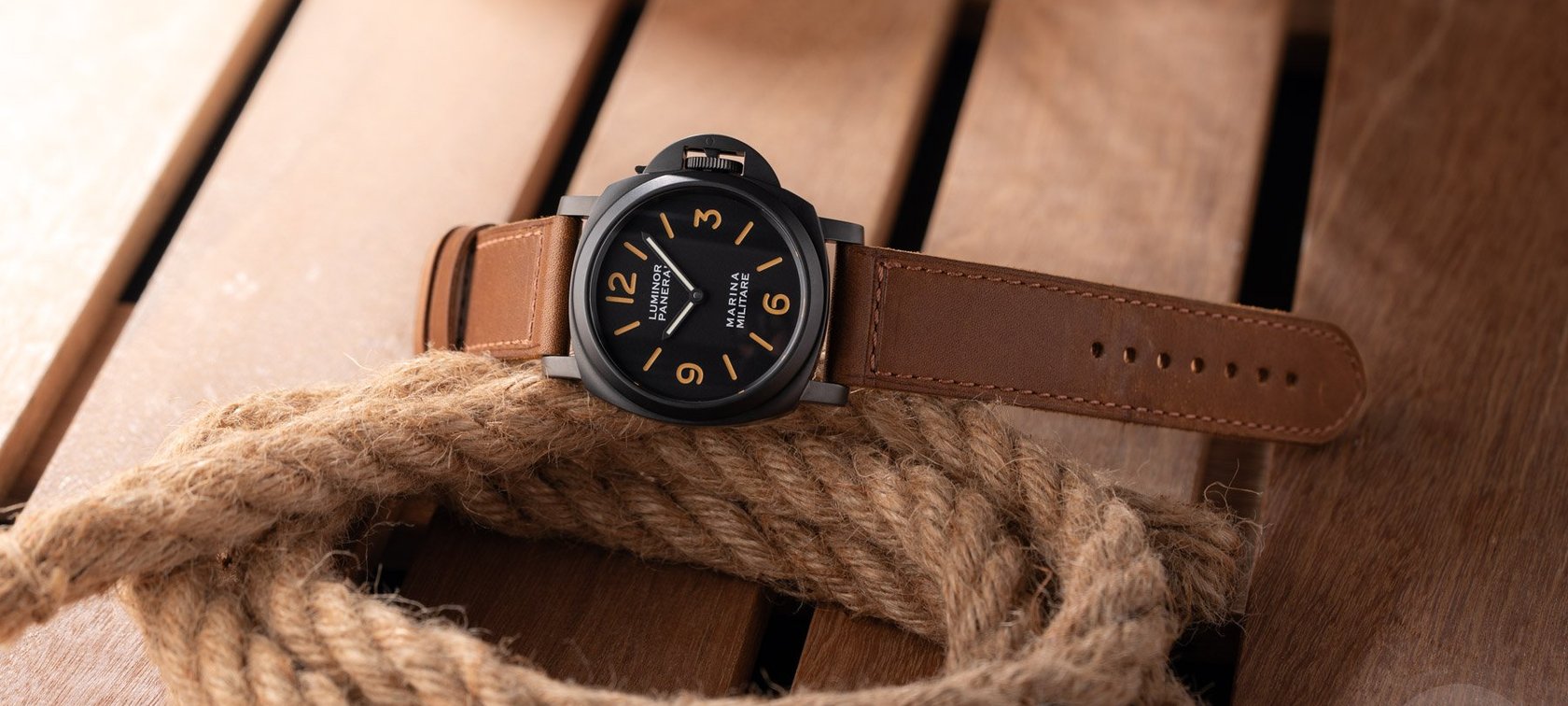 Hands-On With The Panerai Luminor Marina Militare PAM05218