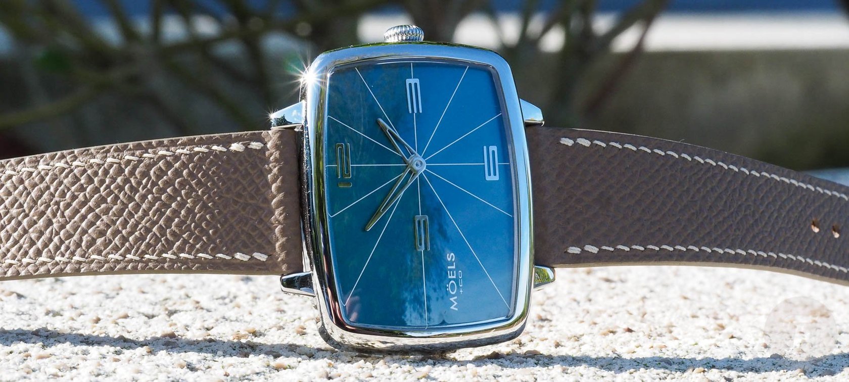 Möels & Co 528 S2 header