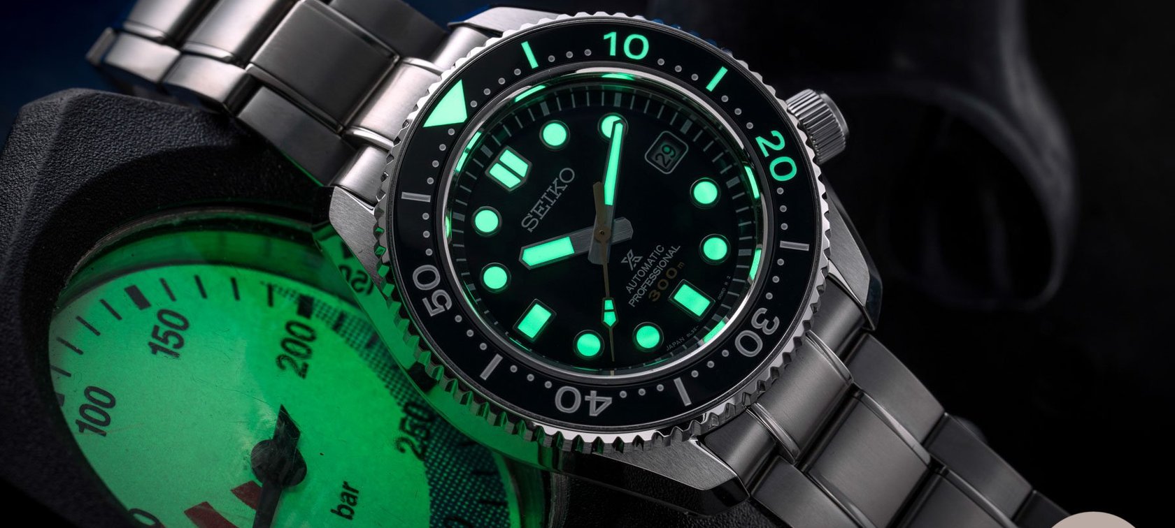 Seiko MM300