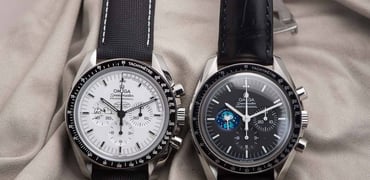 Speedy Tuesday – Omega Speedmaster Professional Silver Snoopy Award 311.32.42.30.04.003