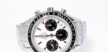 Speedy Tuesday – Speedmaster Date ‘Panda’