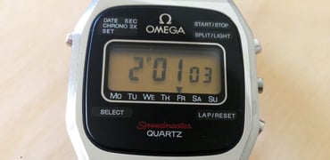 Speedy Tuesday – Speedmaster LCD Brought Back To Life