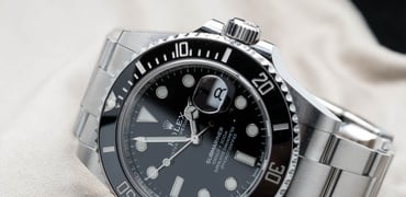 Weekend Contemplation: Why Is Everyone Always Wearing A Rolex Submariner? Or Any Diver’s Watch, For That Matter?
