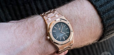 Happy Birthday, Royal Oak! — Hands-On With The Gold Royal Oak “Jumbo” 16202