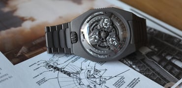 Urwerk UR-100 discomfort zone