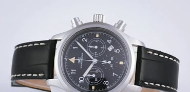 How to find a cool IWC Pilot’s Chronograph for less than $2000.
