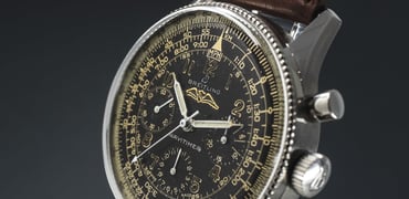 How to tell when a vintage watch was made Breitling Navitimer