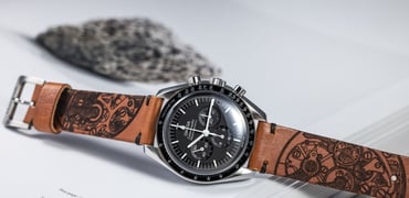 Fratello × REM Caliber 3861 strap Speedmaster Moonwatch