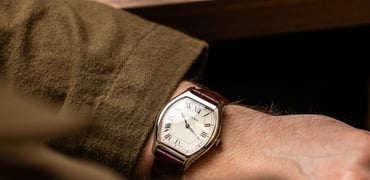 A Useless Bit Of Consumer Advice: A Review Of The Cartier Tortue Hours/Minutes