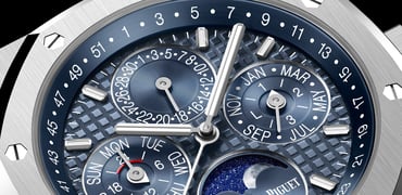 Audemars Piguet Royal Oak Perpetual Calendar 26674ST.OO.1320ST.01 dial