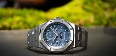 Audemars Piguet Royal Oak Perpetual Calendar ref. 26674ST.OO.1320ST.01 crown up